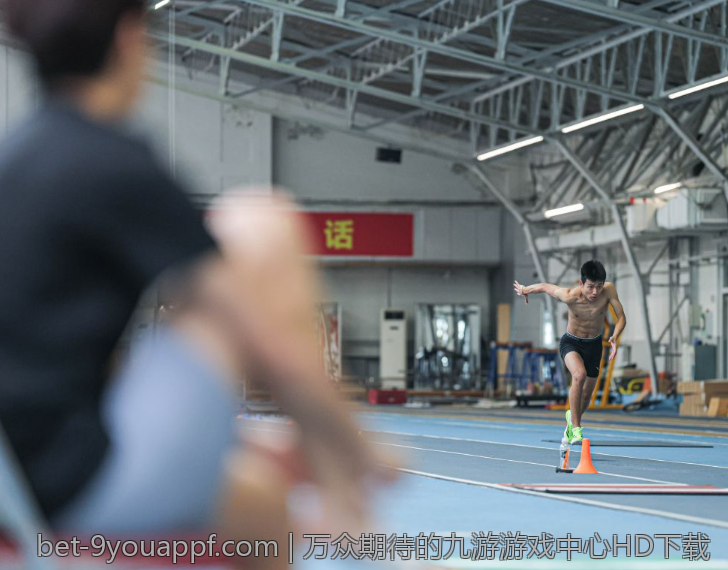 万众期待的九游游戏中心HD下载